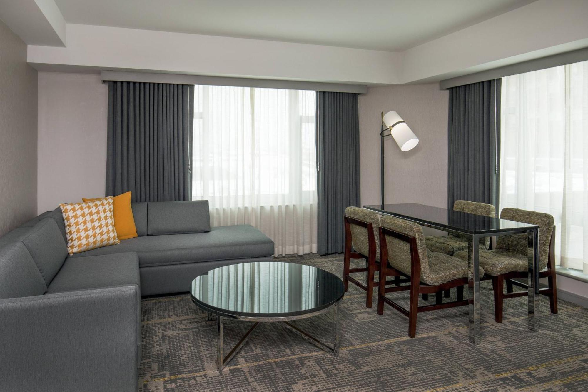Le Meridien Boston Кембридж Экстерьер фото
