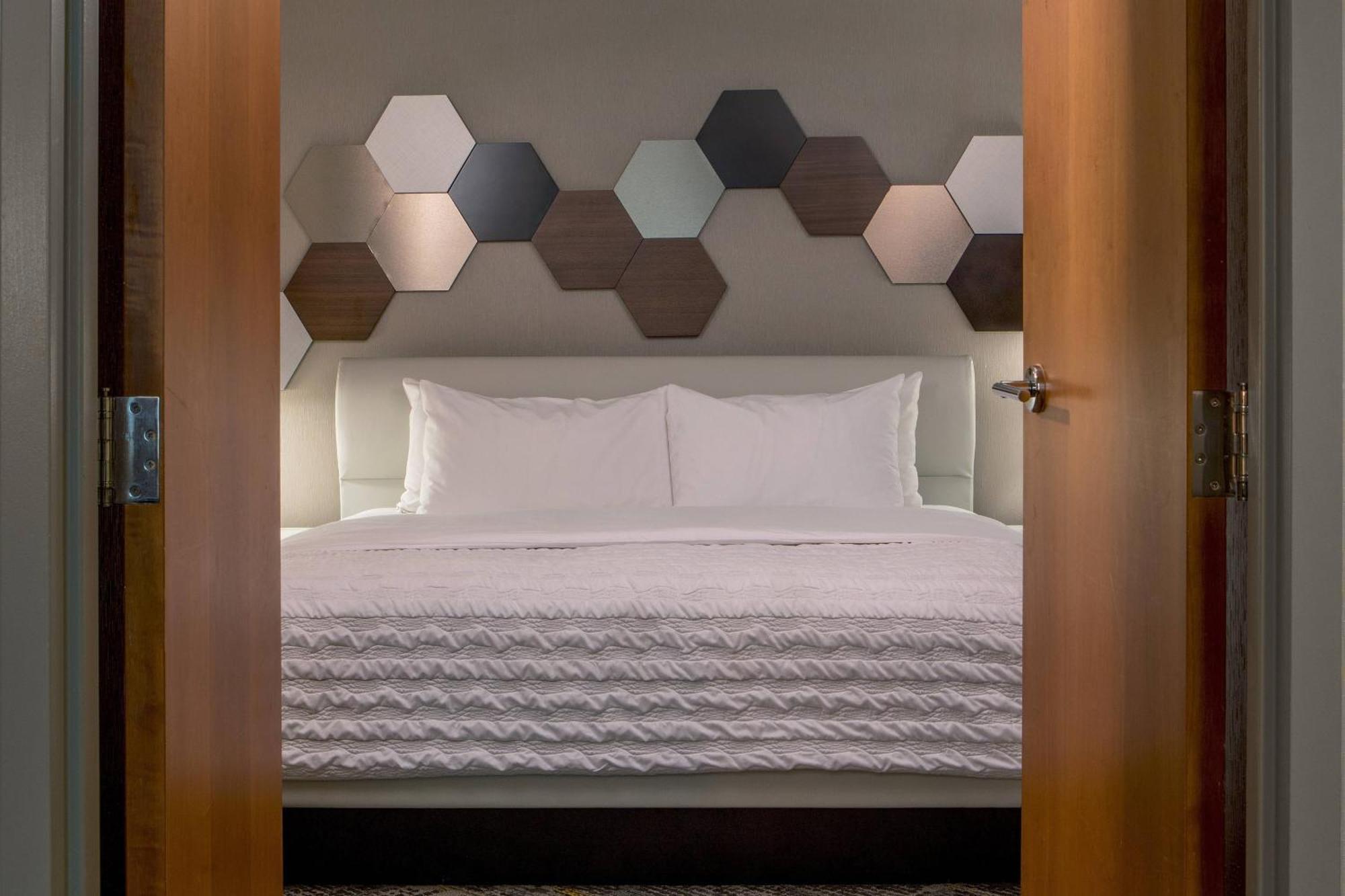 Le Meridien Boston Кембридж Экстерьер фото