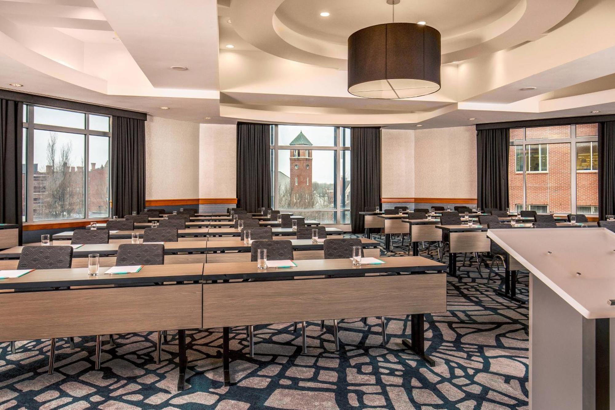 Le Meridien Boston Кембридж Экстерьер фото
